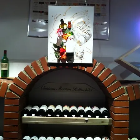 Maurer Gasthof-vinothek